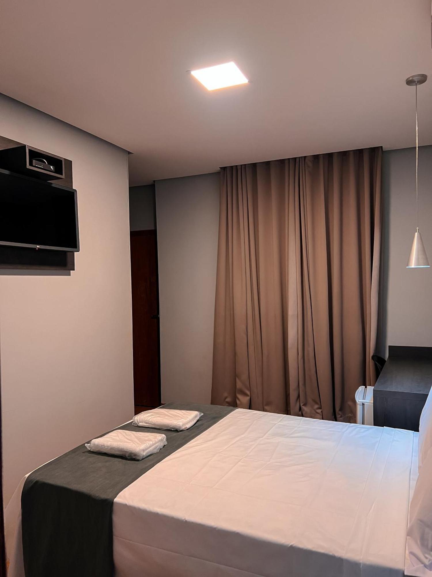 Hotel Cerrado Montes Claros Dış mekan fotoğraf